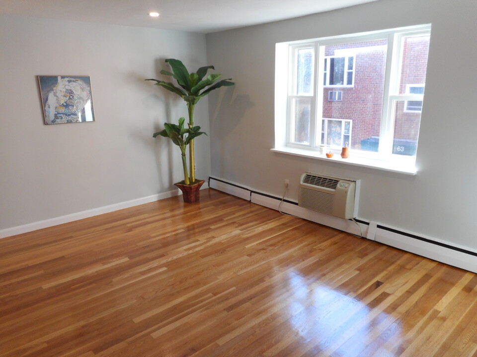 59 Colborne Rd, Unit 3 in Boston, MA - Foto de edificio