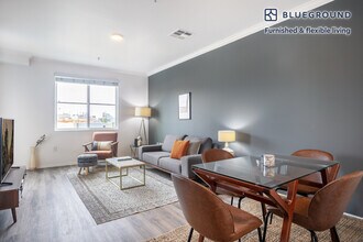 1724 Highland Ave, Unit SI FL7-ID100 in Los Angeles, CA - Building Photo - Building Photo