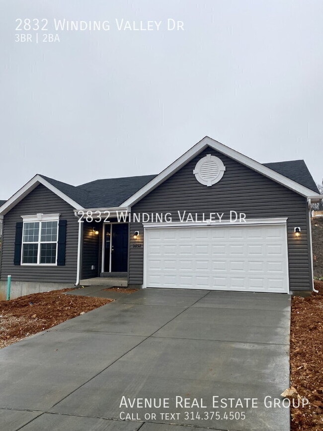 2832 Winding Valley Dr in Fenton, MO - Building Photo - Building Photo