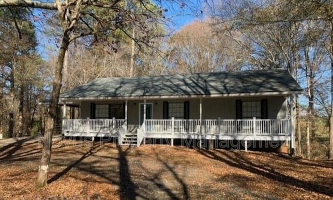 135 Muse Bridge Rd in Carrollton, GA - Building Photo - Building Photo