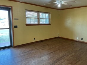 714 S 6th St in Clinton, OK - Building Photo - Building Photo