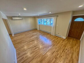 203-30 28th Ave in Queens, NY - Building Photo - Building Photo