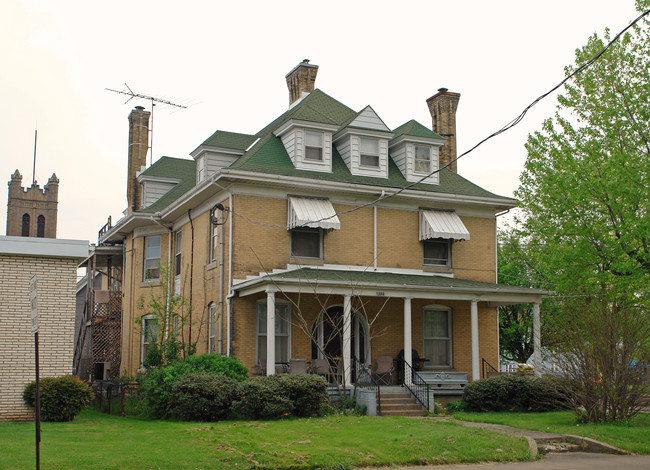 101 Morris St in Charleston, WV - Building Photo - Building Photo