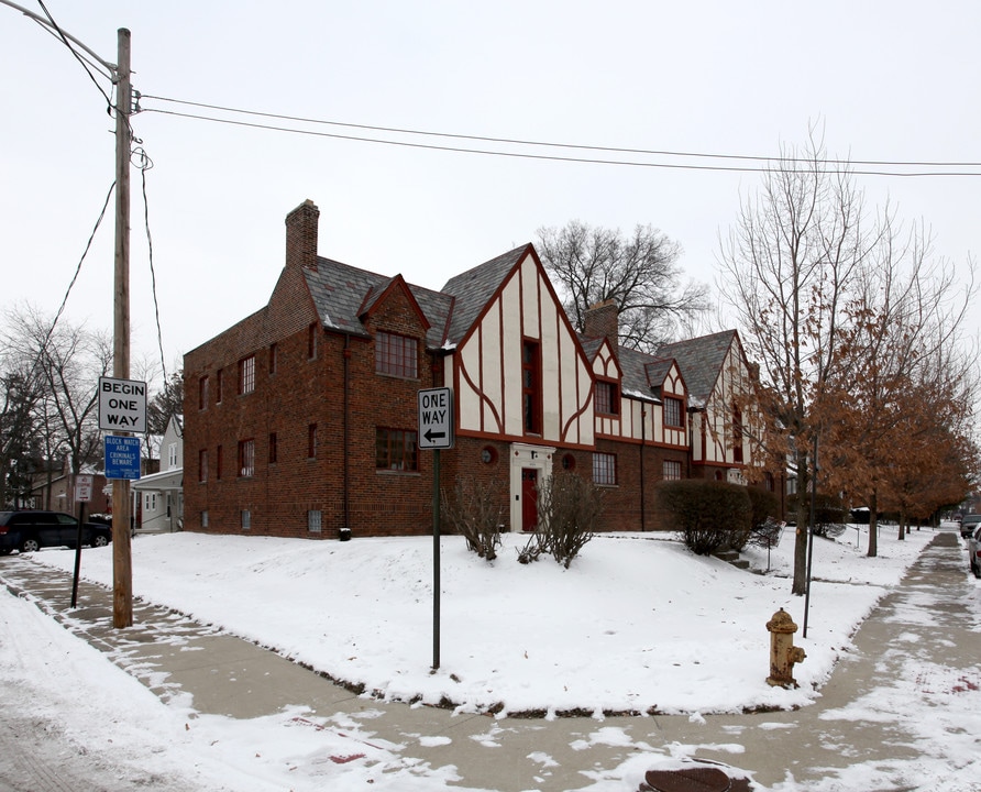 415-425 Rhoads Ave in Columbus, OH - Building Photo