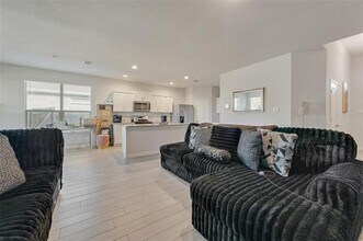 4532 Fringetree Wy in Crowley, TX - Building Photo - Building Photo