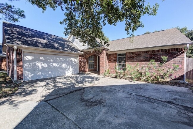 17930 Seven Pines Dr in Spring, TX - Building Photo - Building Photo