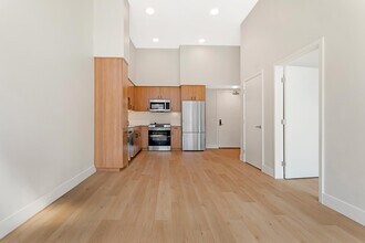 The Millton in Redwood City, CA - Foto de edificio - Building Photo