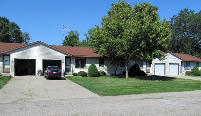 Martin House Apartments in Allendale, MI - Building Photo - Building Photo