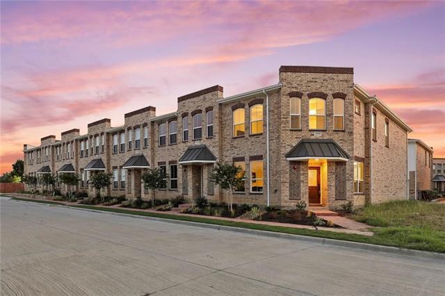 204 Emma Dr in Lewisville, TX - Building Photo