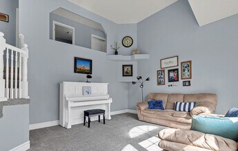 11134 Hawkwood Dr in Sandy, UT - Building Photo - Building Photo