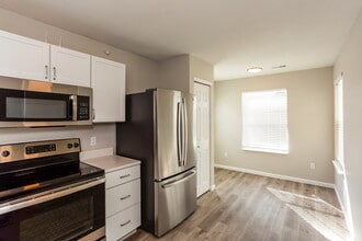 117 Hilltop Farms Blvd in New Whiteland, IN - Building Photo - Building Photo