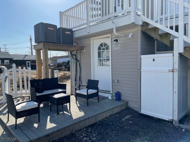 7903 Long Beach Blvd in Beach Haven, NJ - Building Photo