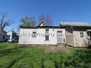 1703 W Adams St in Muncie, IN - Building Photo - Building Photo