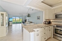 29 High Point Cir E in Naples, FL - Building Photo - Building Photo