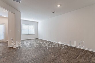 419 Sea Grit Ct in Greer, SC - Building Photo - Building Photo