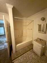 600 Marshall St in Albertville, AL - Building Photo - Building Photo