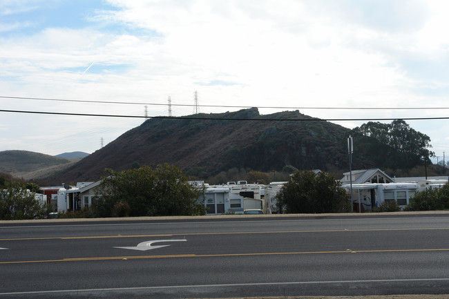 Silver City Resort MHP in Morro Bay, CA - Foto de edificio - Building Photo