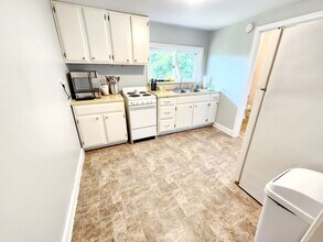 217 McLane Ave in Morgantown, WV - Building Photo - Building Photo