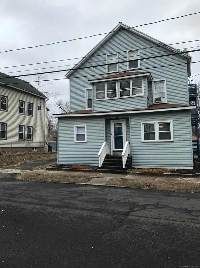 64 Rhodes St in New Britain, CT - Building Photo - Building Photo