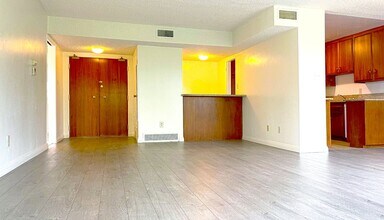 400 S Los Robles Ave in Pasadena, CA - Building Photo - Building Photo