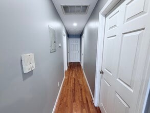 181 Camden St, Unit 2 in Newark, NJ - Foto de edificio - Building Photo