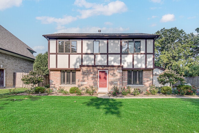 property at 23327 Wildwood Ln