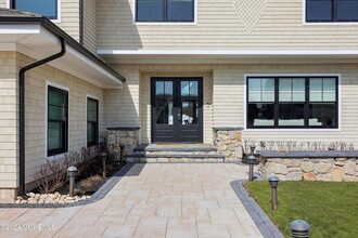 177 Squan Beach Dr in Mantoloking, NJ - Building Photo - Building Photo