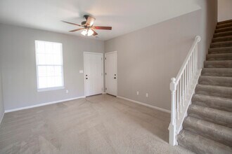 5000 Derby Ridge Dr in Columbia, MO - Building Photo - Building Photo