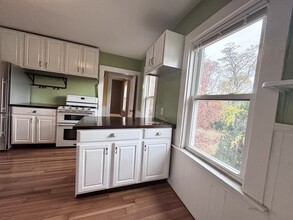 48 Jamaica St, Unit #1 in Boston, MA - Foto de edificio - Building Photo