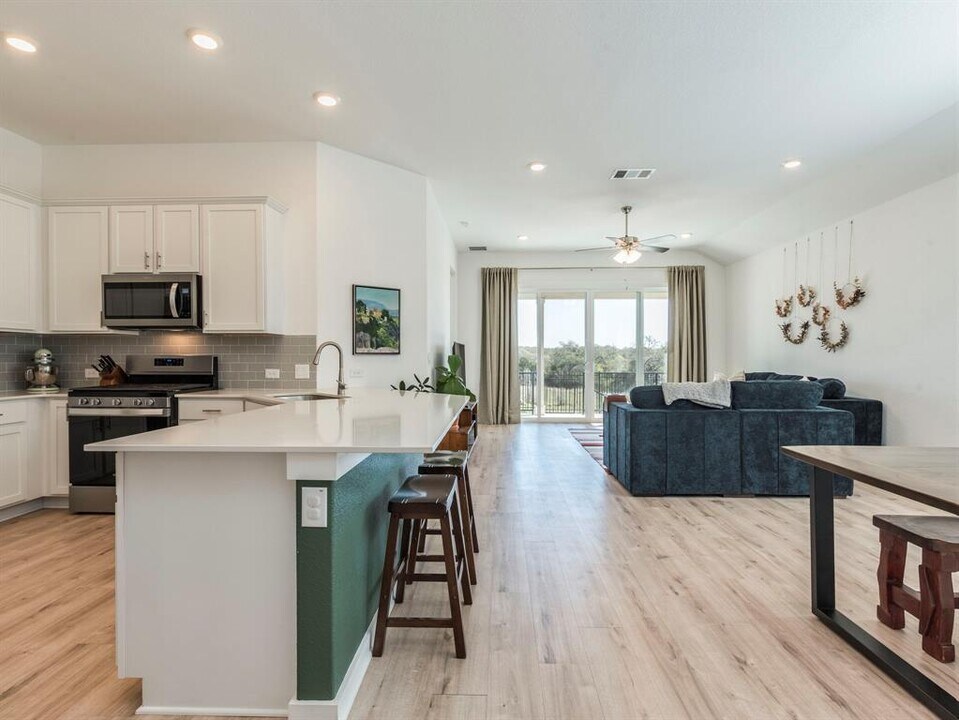 2132 Centerline Ln in Georgetown, TX - Building Photo