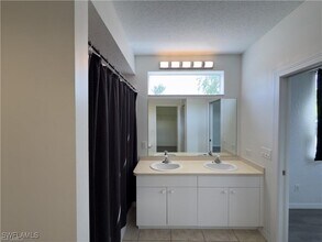 1080 Hancock Creek S Blvd in Cape Coral, FL - Building Photo - Building Photo