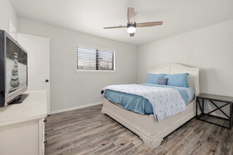 3028 N Malinda Dr in Fayetteville, AR - Building Photo - Building Photo