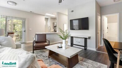 100 Peyton Pl SW in Atlanta, GA - Foto de edificio - Building Photo