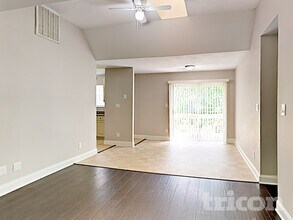 6120 Coltswood Ct in Charlotte, NC - Building Photo - Building Photo