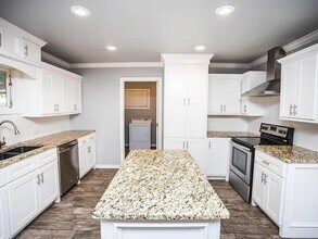 4211 49th St in Lubbock, TX - Building Photo - Building Photo