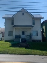 607 E Mahoning St in Punxsutawney, PA - Building Photo