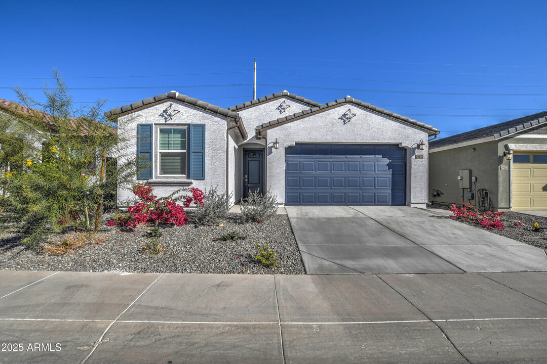 29127 N 31st Ln in Phoenix, AZ - Building Photo