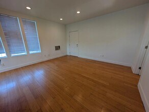 1010 Wilton Pl in Los Angeles, CA - Foto de edificio - Building Photo