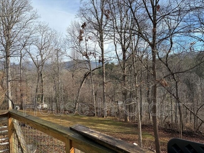 436 Rowland Rd. in Swannanoa, NC - Building Photo - Building Photo