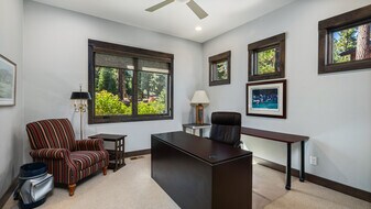 9265 Heartwood Dr in Truckee, CA - Building Photo