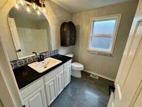 6448 Crampton Dr in Keizer, OR - Building Photo - Building Photo