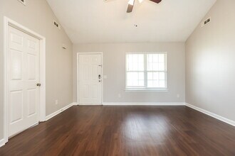 802 Clouddale Ct in Smyrna, TN - Building Photo - Building Photo