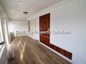 1706 Jackson St in Anderson, IN - Building Photo - Building Photo