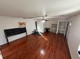 3928 N Dream St in Las Vegas, NV - Building Photo