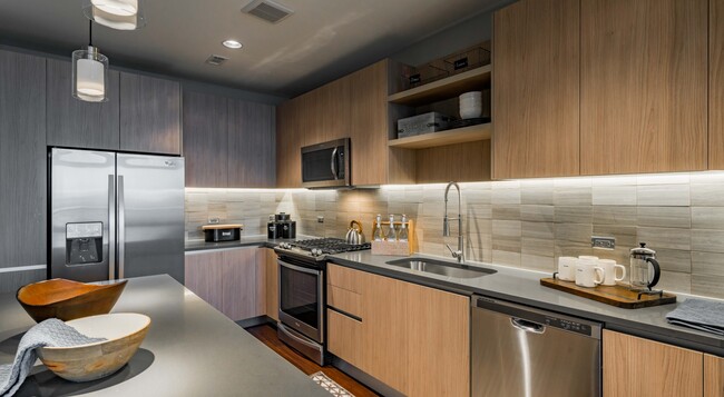 property at 1399 Fannin St