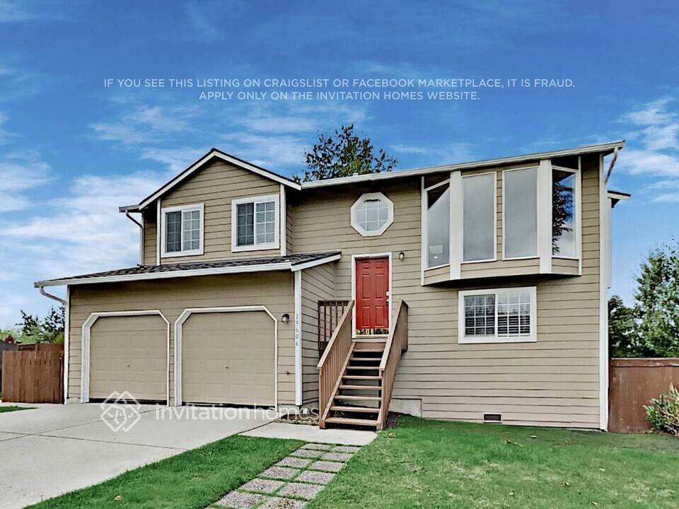 19606 Peak Pl in Arlington, WA - Building Photo
