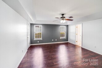 1427 Jabbok Pl NW in Concord, NC - Foto de edificio - Building Photo