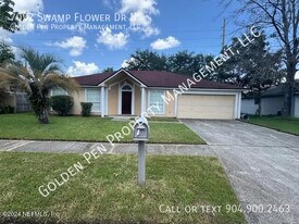 7057 Swamp Flower Dr N in Jacksonville, FL - Building Photo