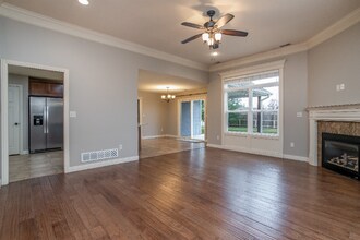 14605 Covey Rise Dr in Ashland, MO - Building Photo - Building Photo
