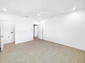 701 S 26th St in Tampa, FL - Building Photo - Building Photo